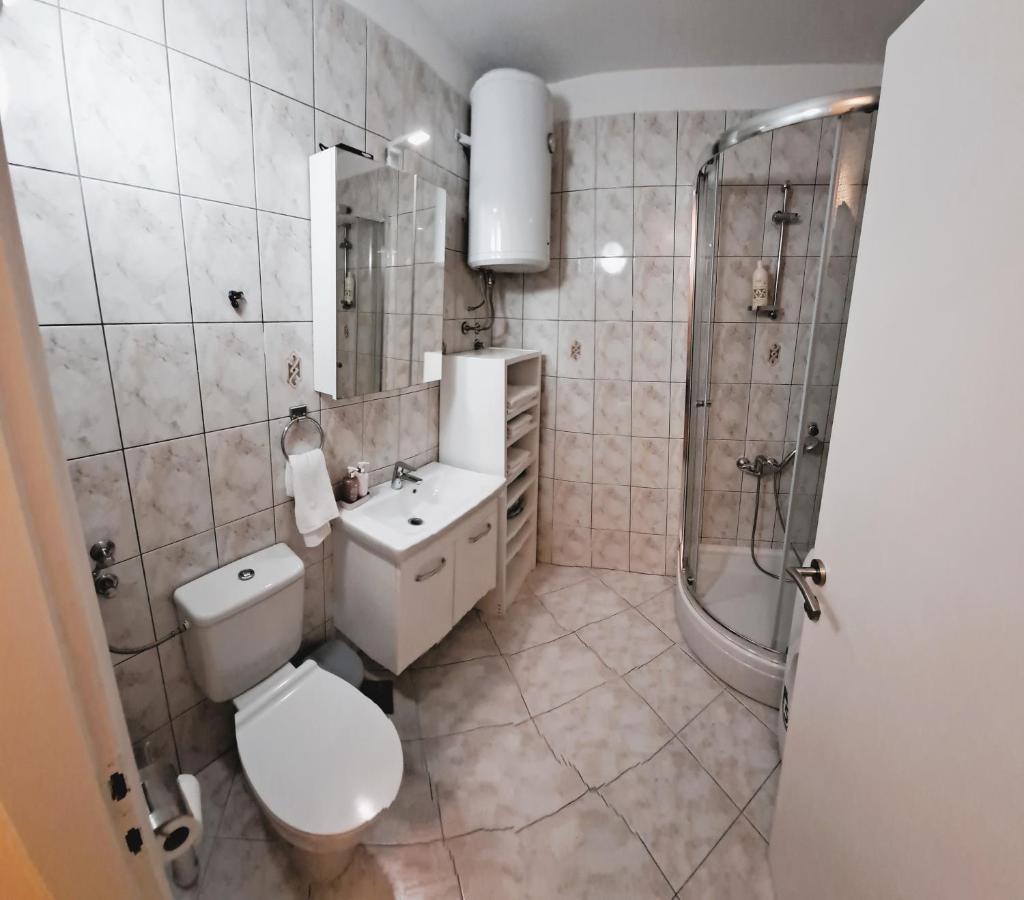 Apartment Luklena