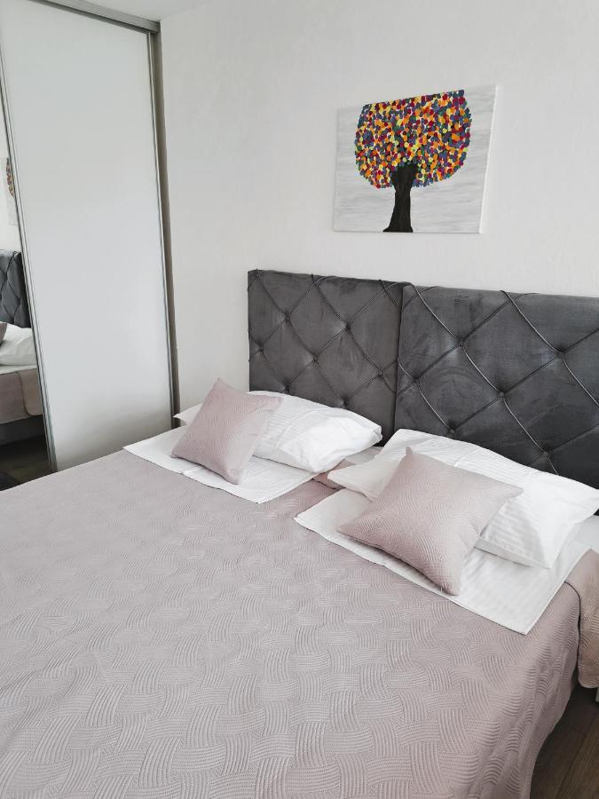 Luklena Apartment