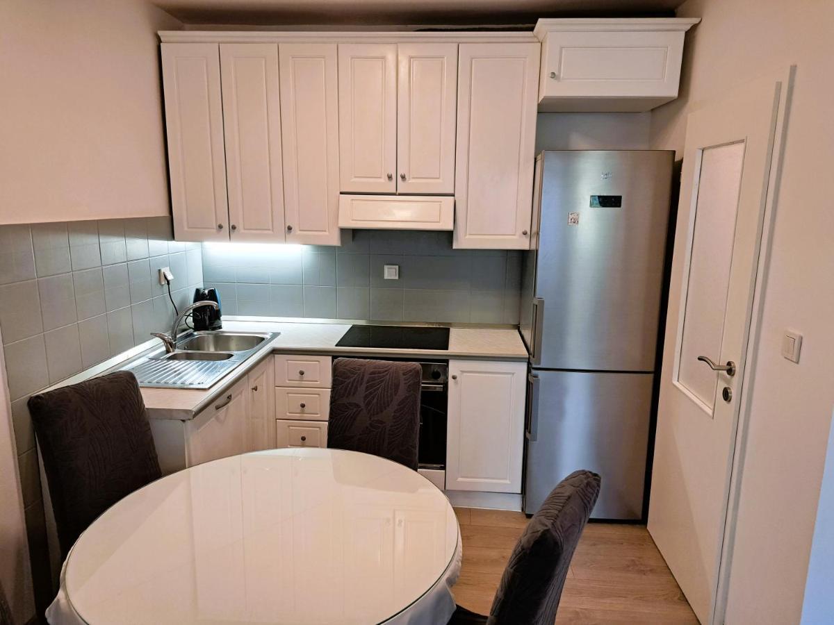 Luklena Apartment