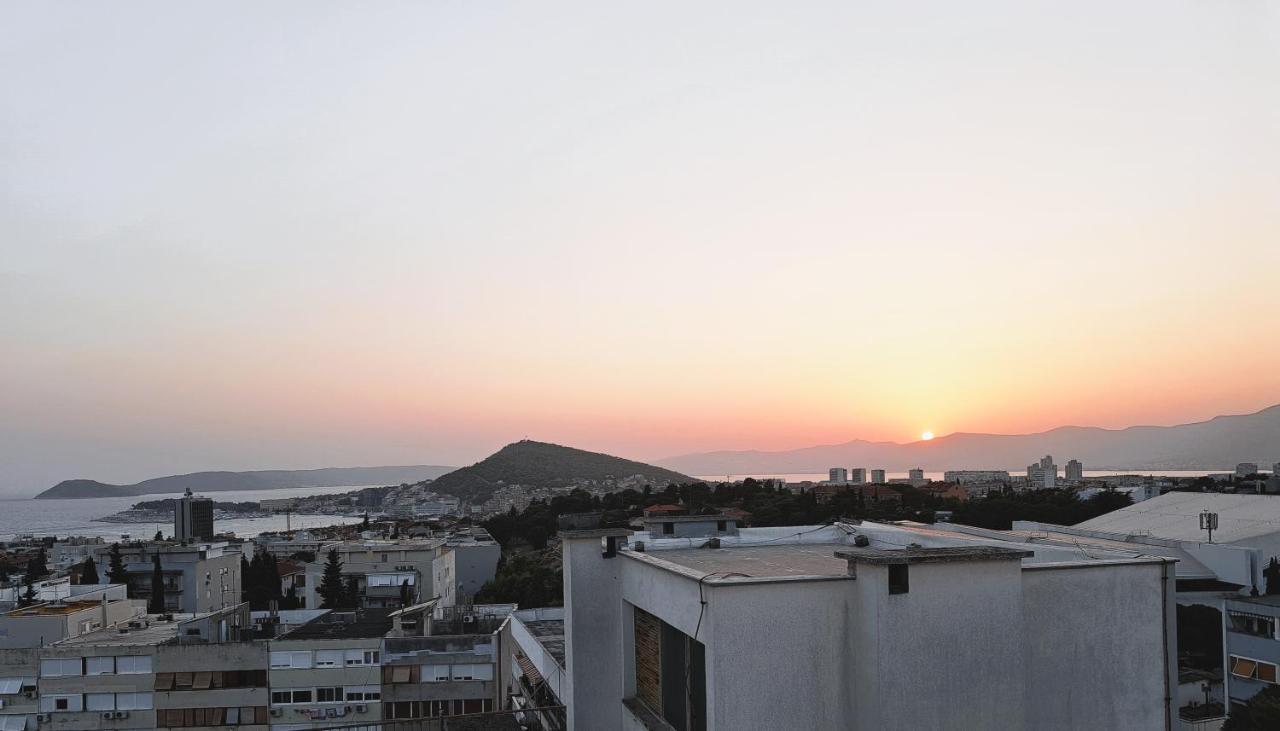 Luklena Apartament *